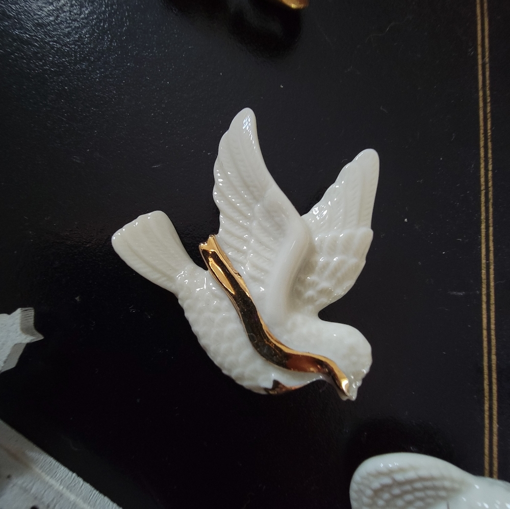 Lenox Pins - Picture 3 of 4